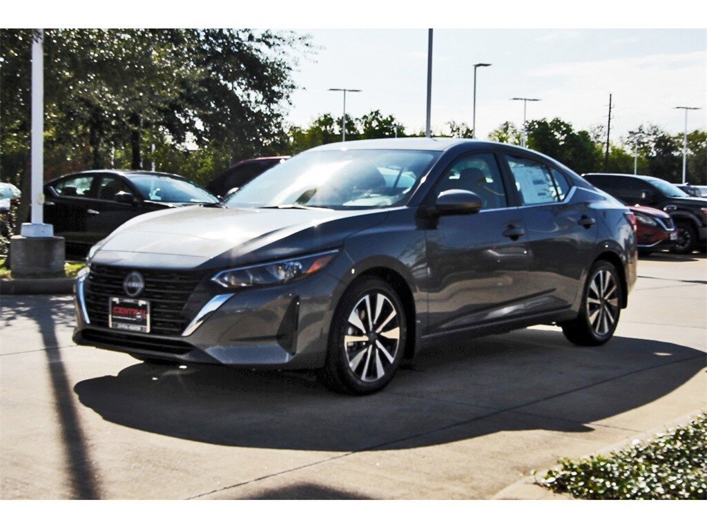 2025 Nissan Sentra SV photo 2