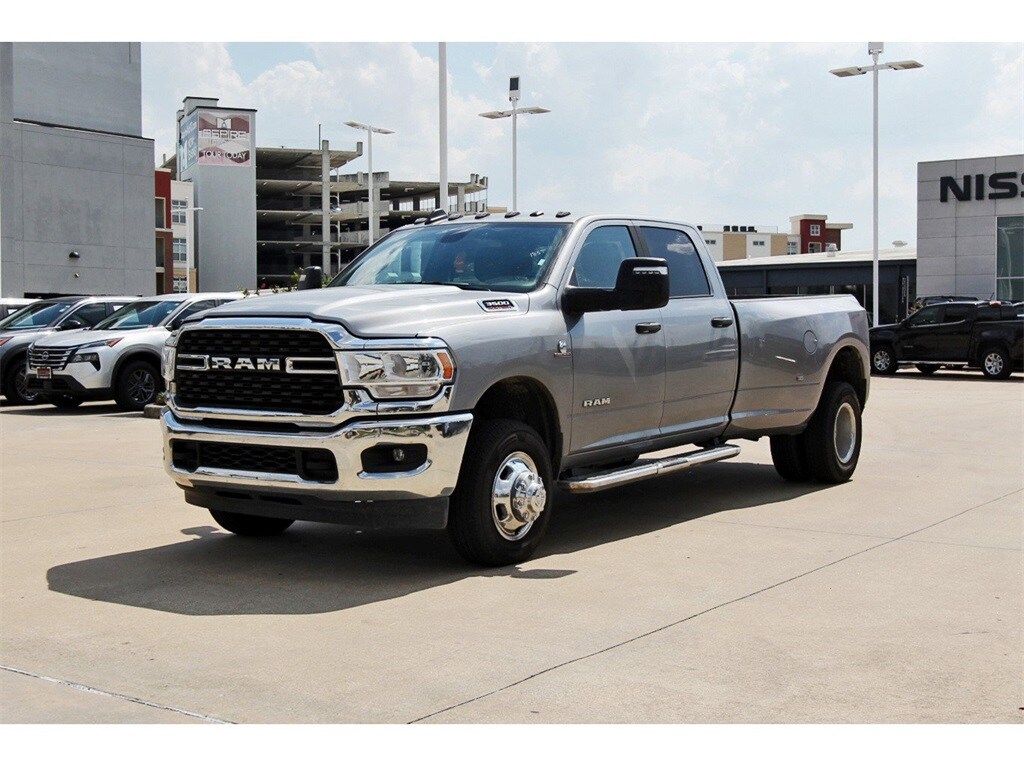 2024 Ram 3500 Big Horn photo 2