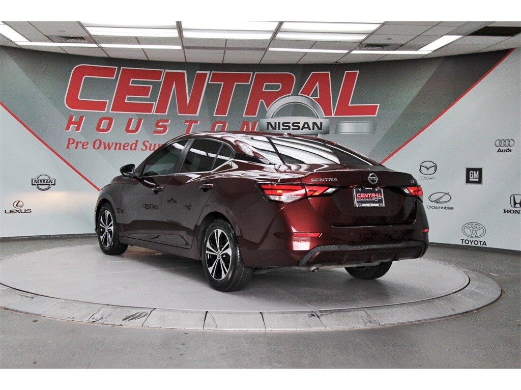 2022 Nissan Sentra SV photo 4