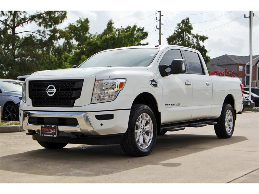 Used 2020 Nissan Titan XD SV with VIN 1N6AA1FB5LN502345 for sale in Houston, TX