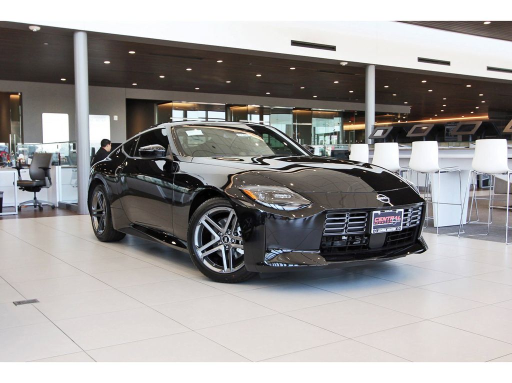 2026 Nissan Z Sport 6MT's photo