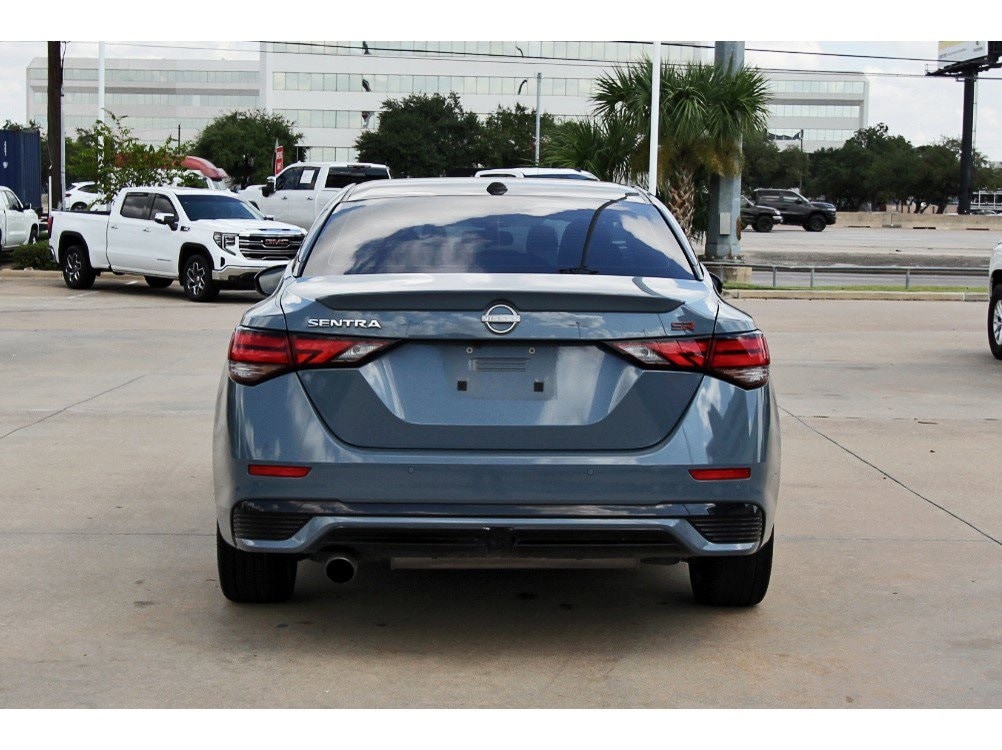 2024 Nissan Sentra SR photo 4