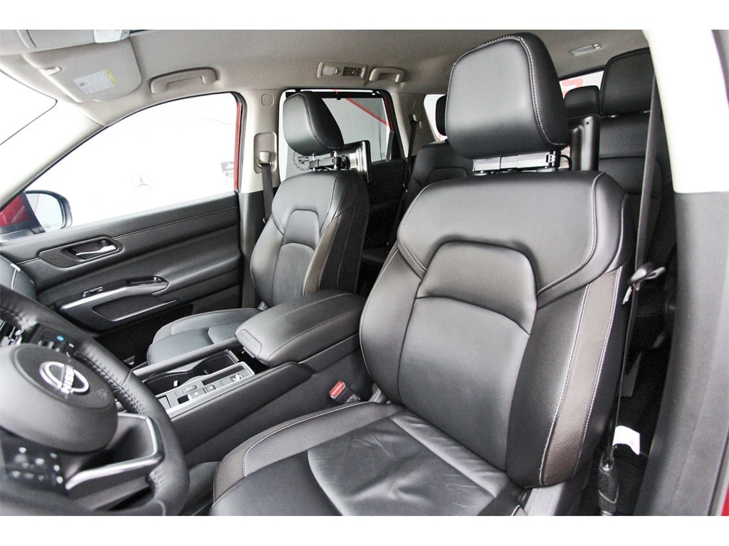 2023 Nissan Pathfinder SL photo 26