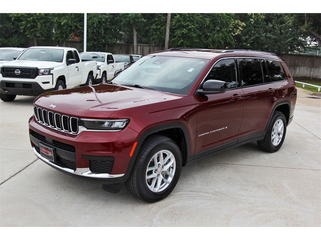 Used 2023 Jeep Grand Cherokee L Laredo with VIN 1C4RJJAG7P8754708 for sale in Houston, TX