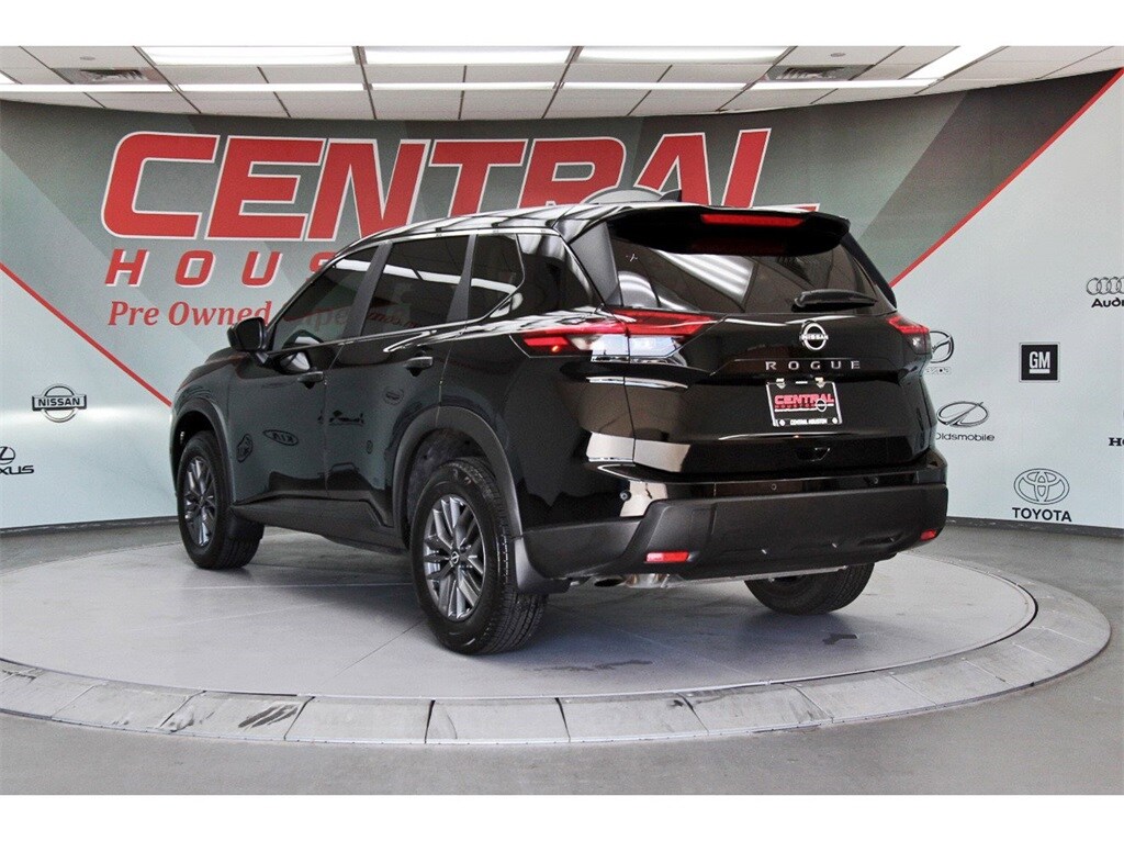 Used 2025 Nissan Rogue S SUV