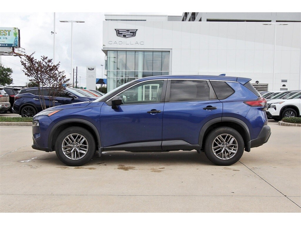 2021 Nissan Rogue S photo 2