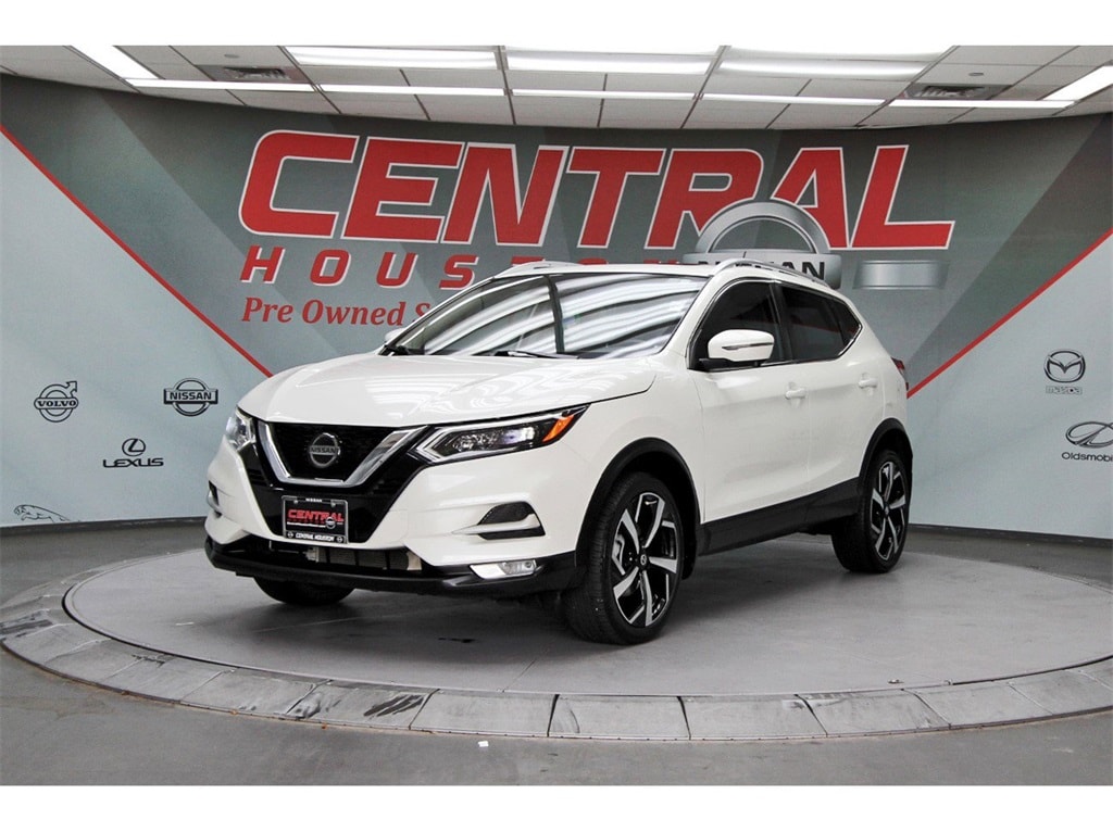 Used 2021 Nissan Rogue Sport SL with VIN JN1BJ1CV1MW573613 for sale in Houston, TX