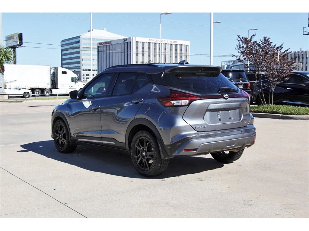 Certified 2022 Nissan Kicks SR SUV