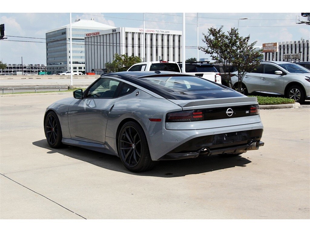 2024 Nissan Z Performance photo 4