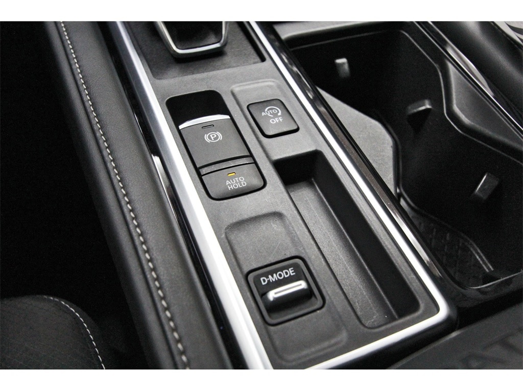 2023 Nissan Pathfinder SL photo 23