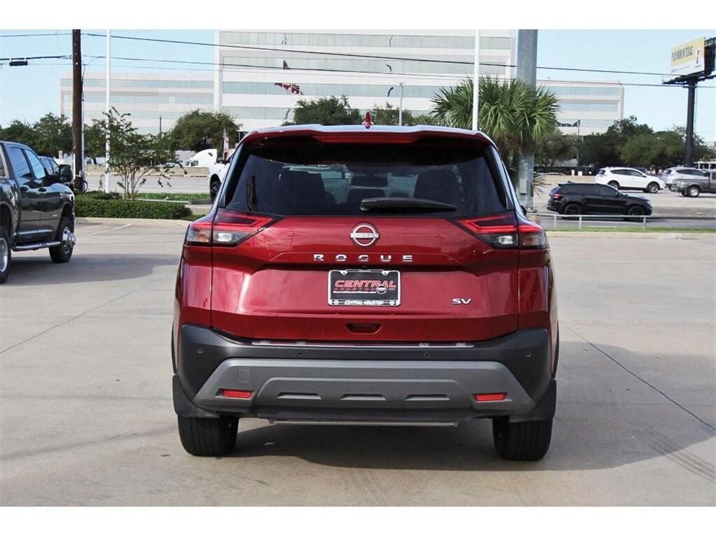 2023 Nissan Rogue SV photo 4