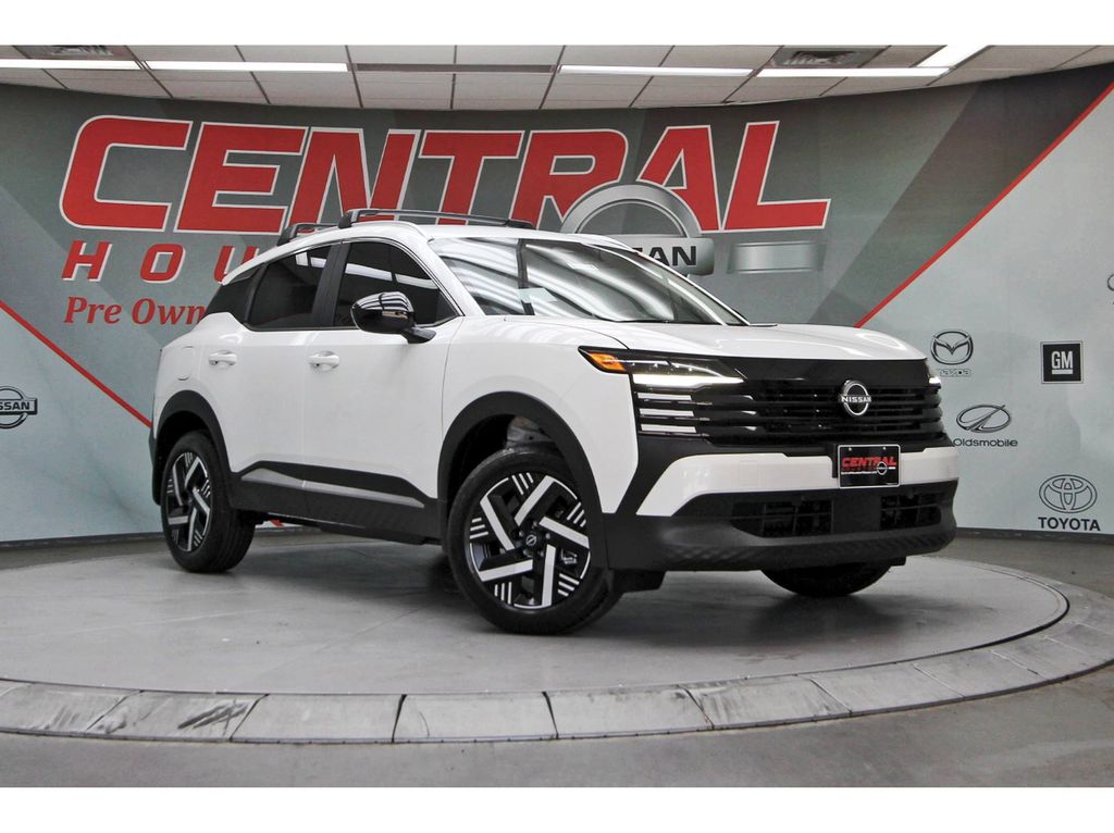 New 2027 Nissan Kicks SV