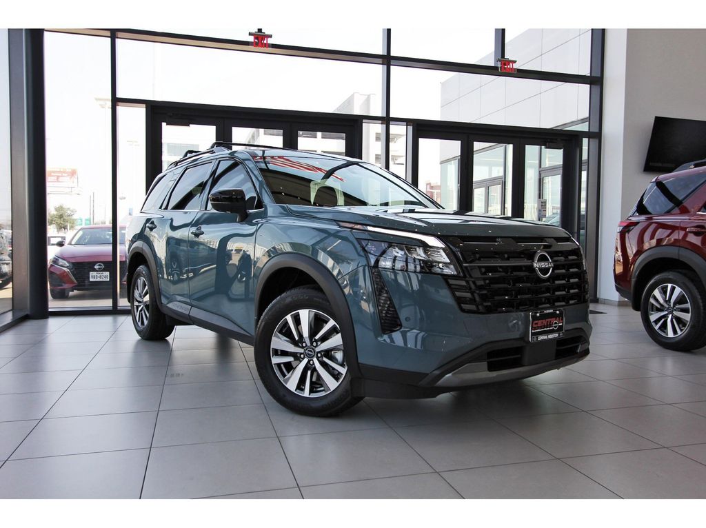New 2026 Nissan Pathfinder SL
