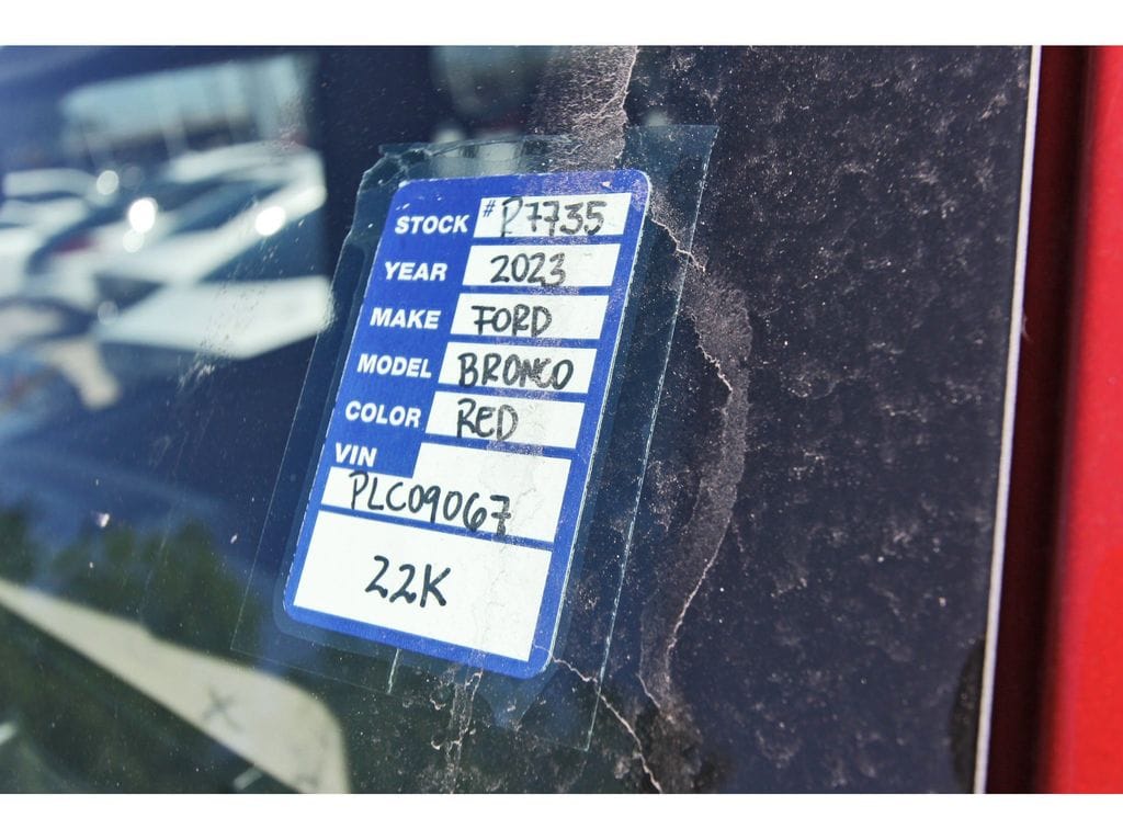 2023 Ford Bronco 4-Door Wildtrak - Photo 22