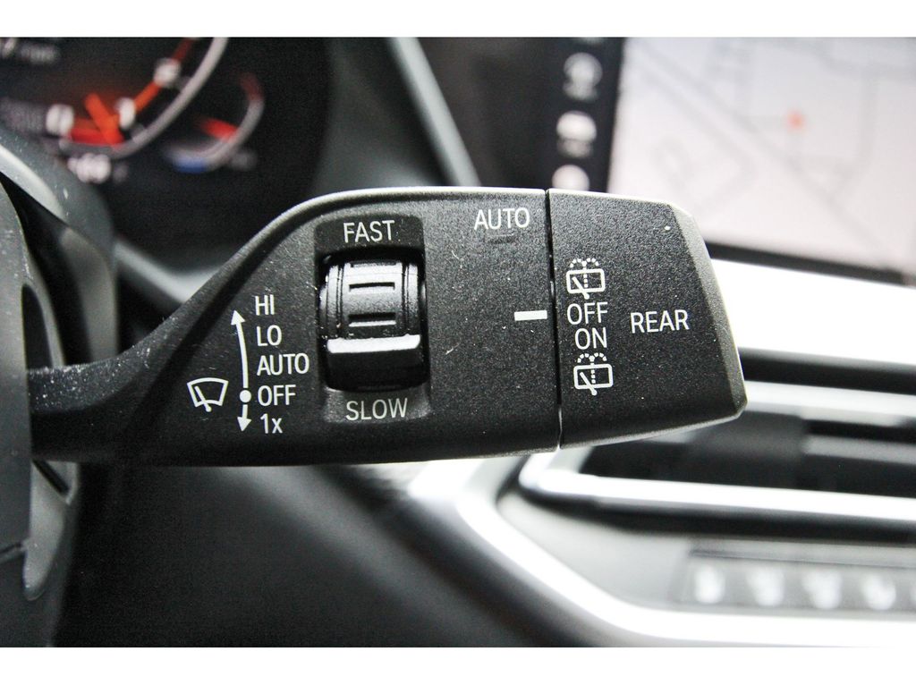 2022 BMW X5 M50i - Photo 14