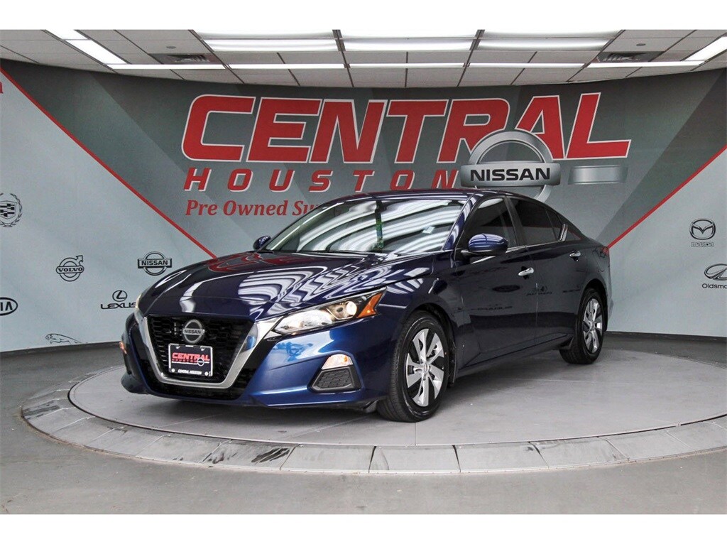 2022 Nissan Altima 2.5 S photo 2