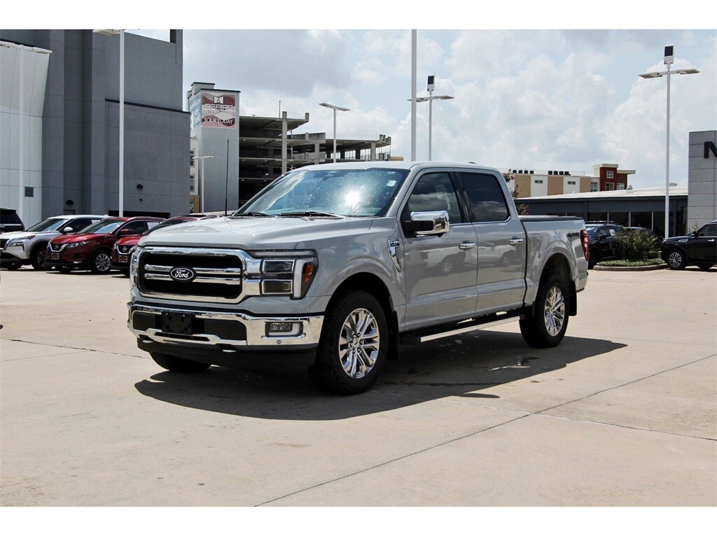 2024 Ford F-150 Lariat photo 2