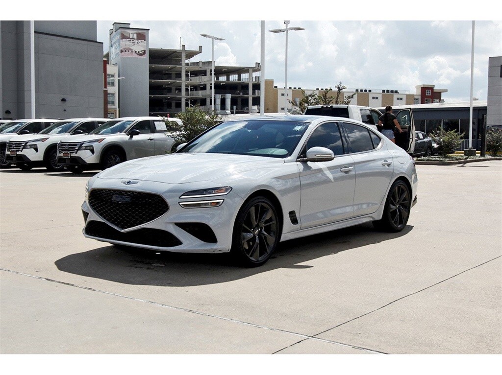 2023 Genesis G70 2.0T photo 2
