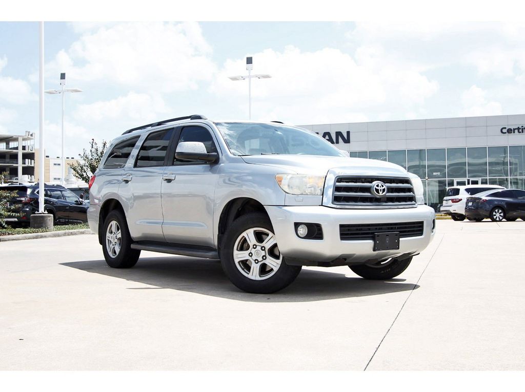 2014 Toyota Sequoia SR5