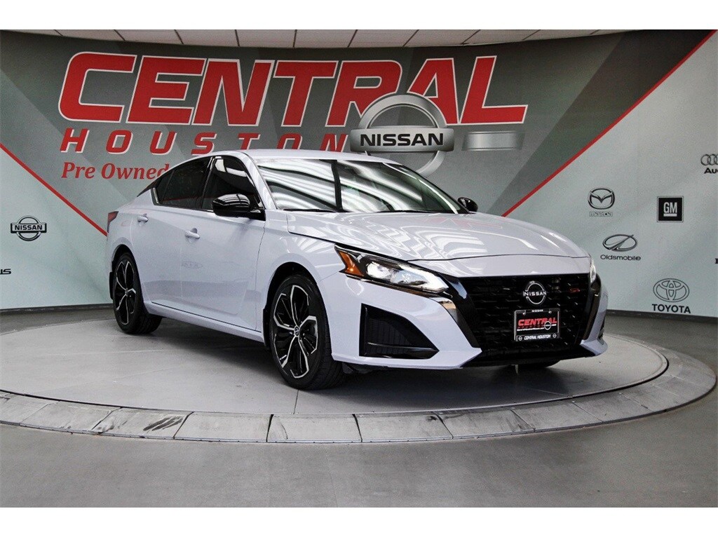 Certified 2023 Nissan Altima 2.5 SR Sedan