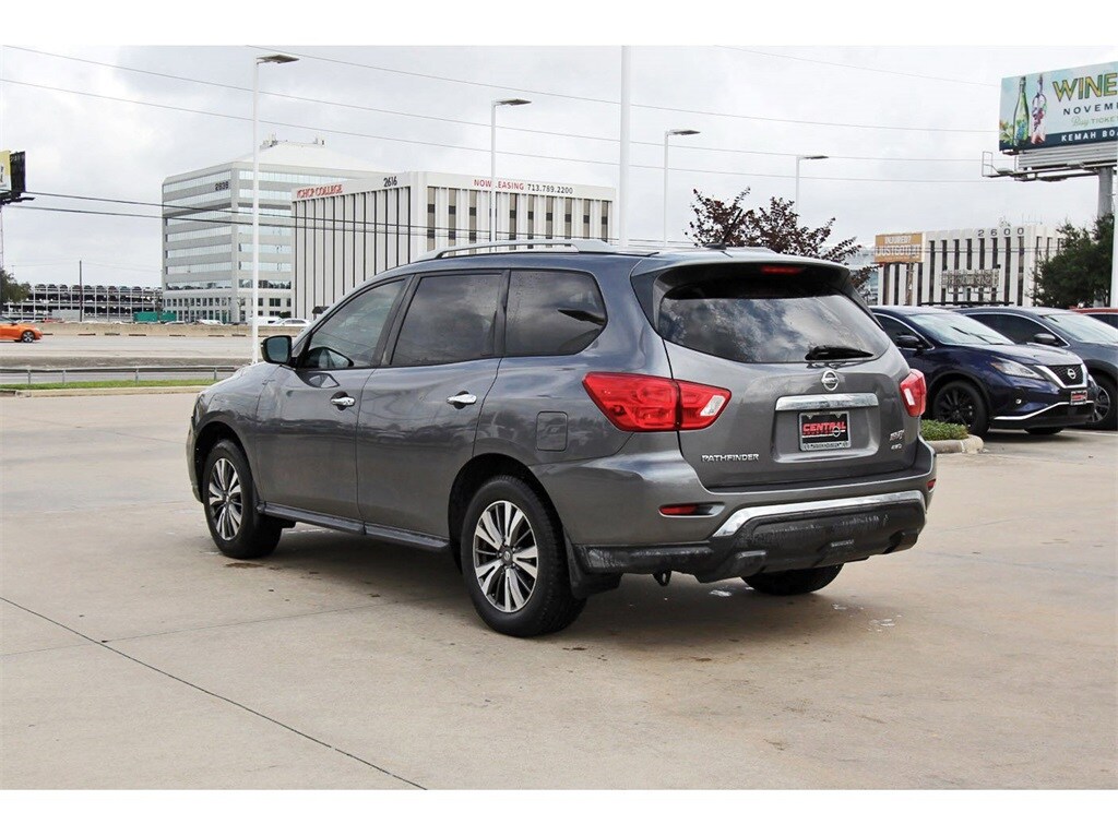 Used 2017 Nissan Pathfinder S SUV