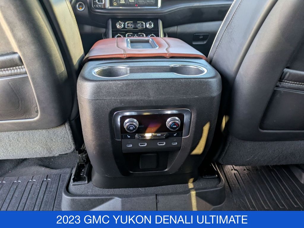 2023 GMC Yukon Denali Ultimate - Photo 33