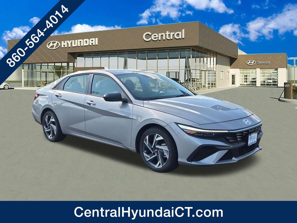 Certified 2025 Hyundai Elantra SEL Sport Sedan