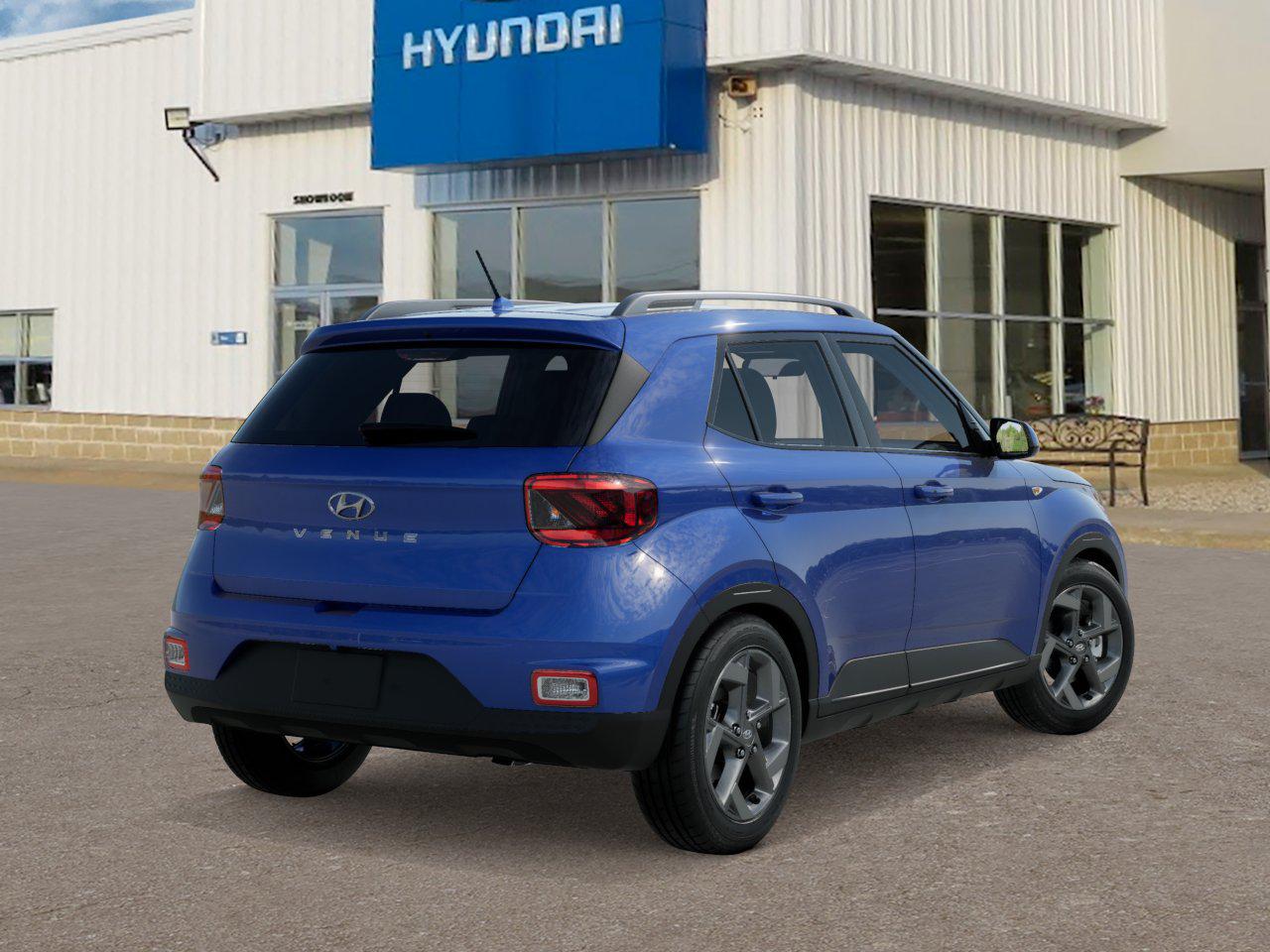 2025 Hyundai Venue SEL photo 4