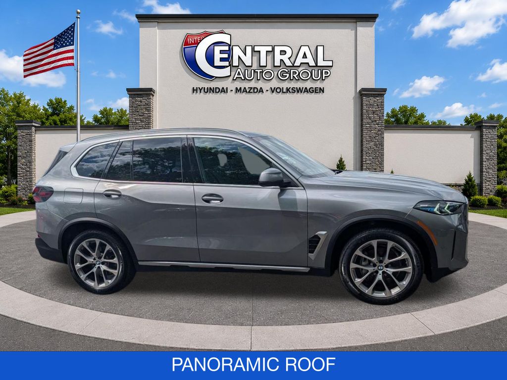 2025 BMW X5 40i - Photo 9