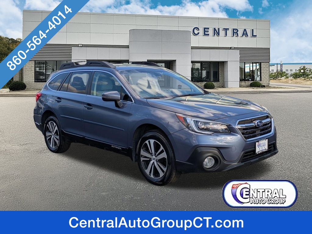 2018 Subaru Outback Limited's photo