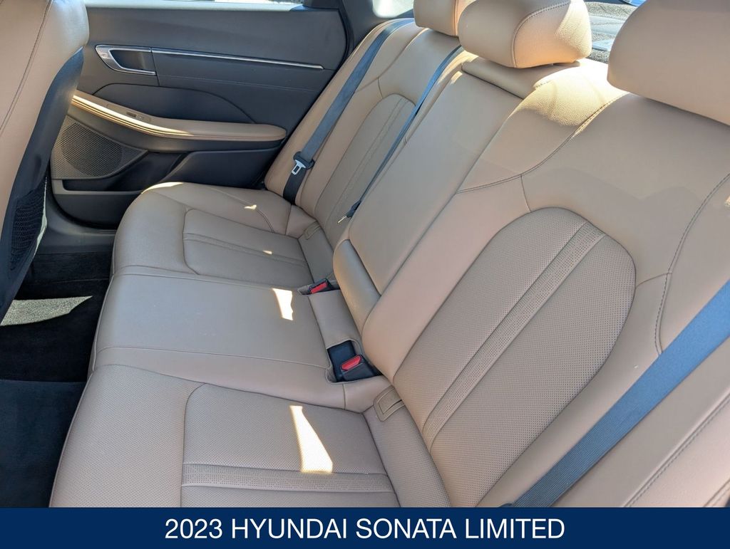 2023 Hyundai Sonata Limited - Photo 17