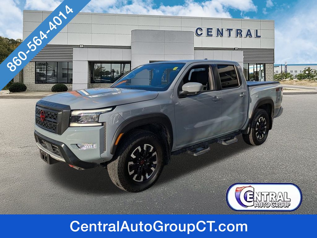 2023 Nissan Frontier PRO-4X's photo