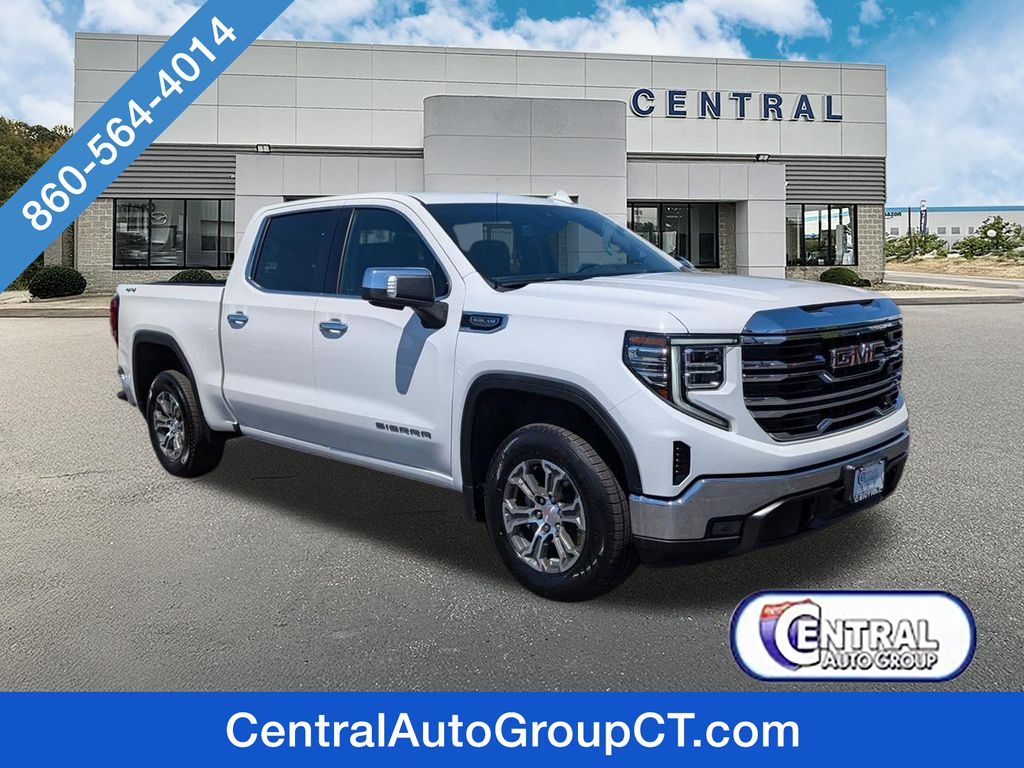 2025 GMC Sierra 4WD Crew Cab Short Box SLT's photo