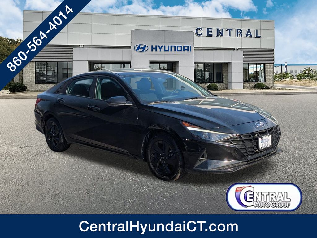 2023 Hyundai Elantra Sedan 