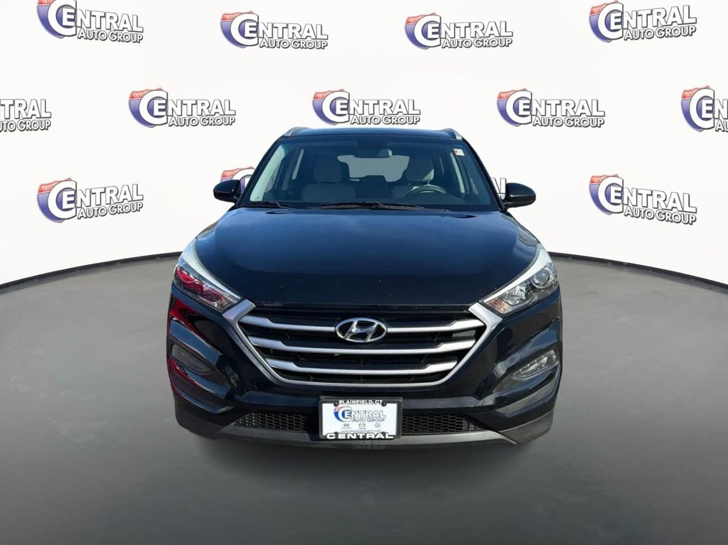 Used 2017 Hyundai Tucson SE with VIN KM8J3CA4XHU585488 for sale in Plainfield, CT