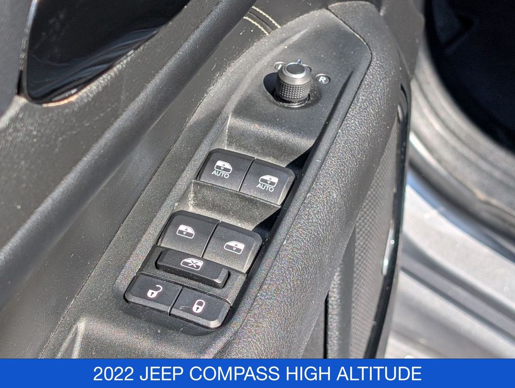 2022 Jeep Compass High Altitude - Photo 12