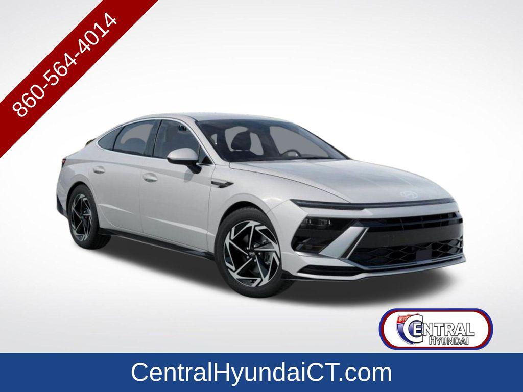 2026 Hyundai Sonata SEL's photo