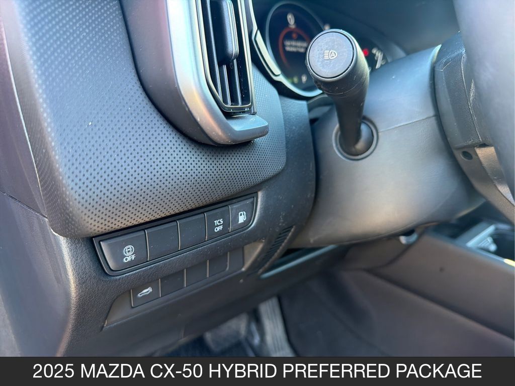 2025 Mazda CX-50 Preferred - Photo 21