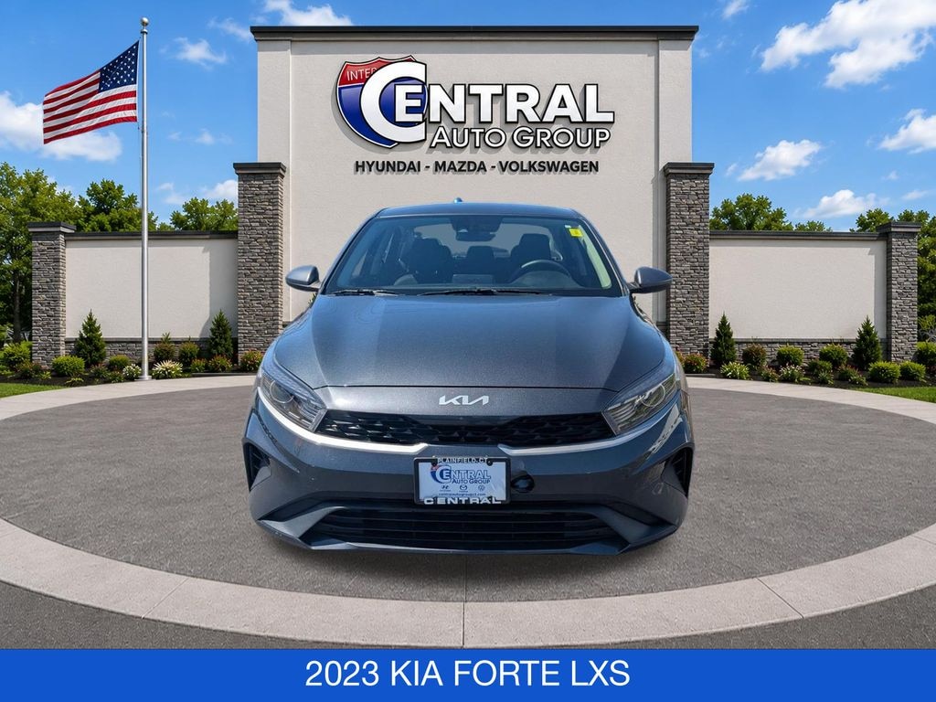 Used 2023 Kia Forte LXS Sedan