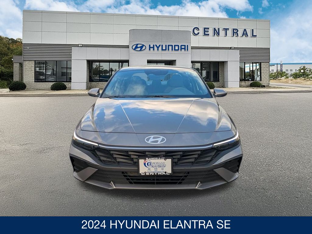 Used 2024 Hyundai Elantra SE with VIN KMHLL4DG6RU825612 for sale in Plainfield, CT