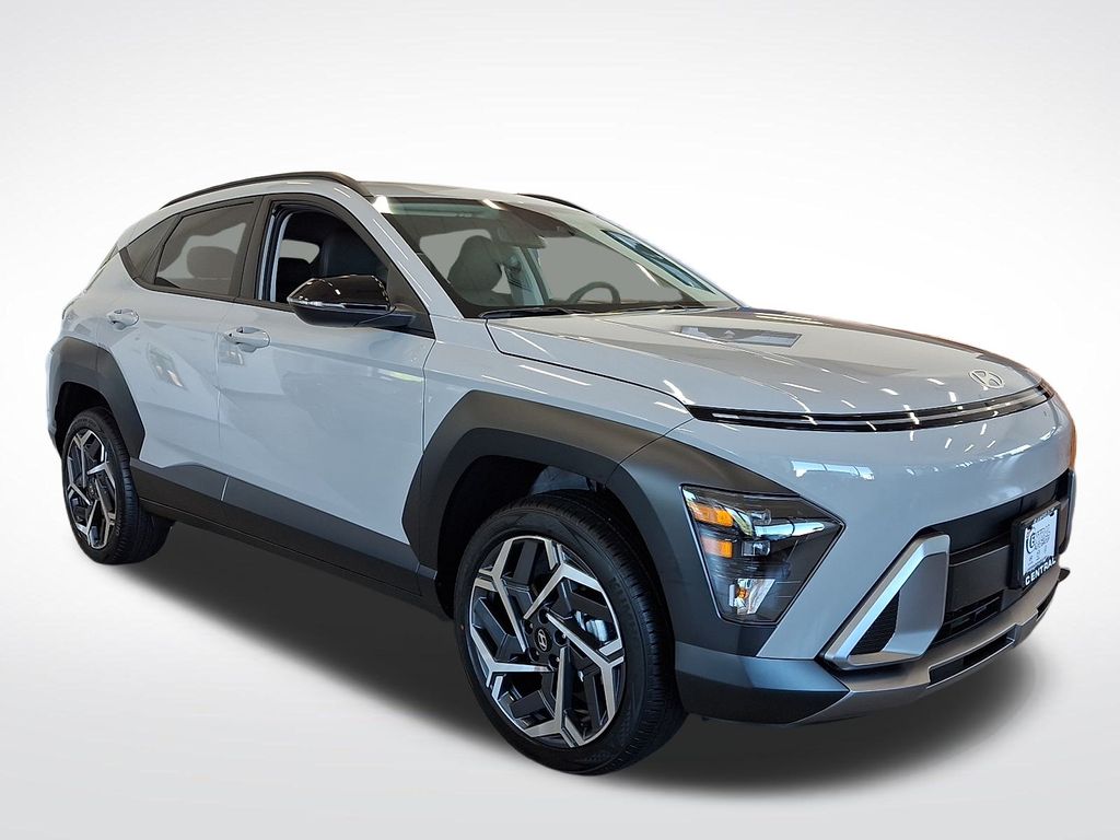 2026 Hyundai Kona SEL photo 3