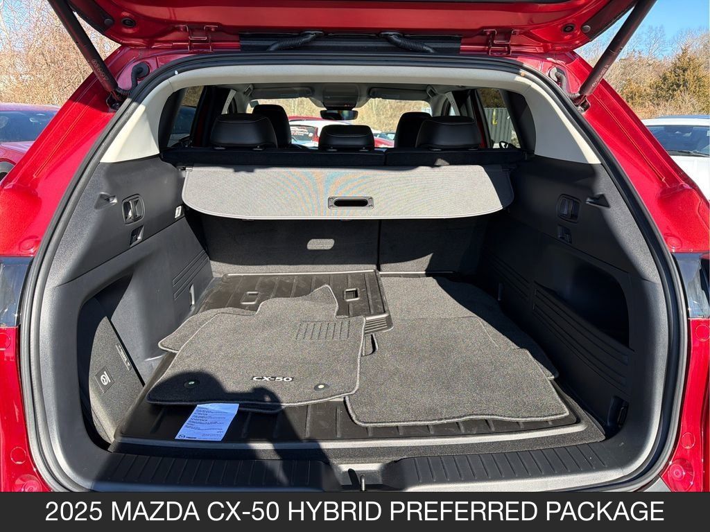 2025 Mazda CX-50 Preferred - Photo 14