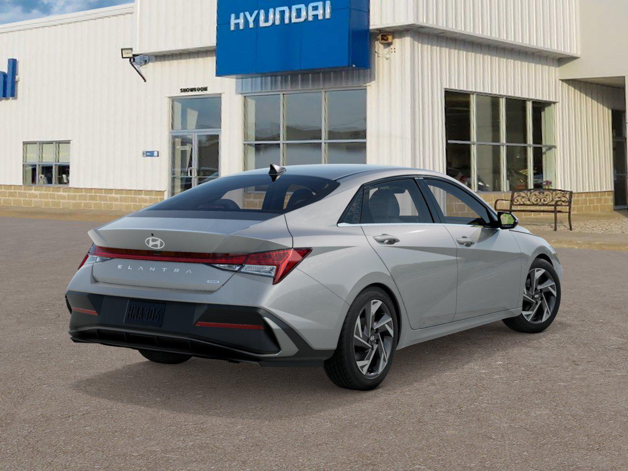 2025 Hyundai Elantra Hybrid Limited photo 4