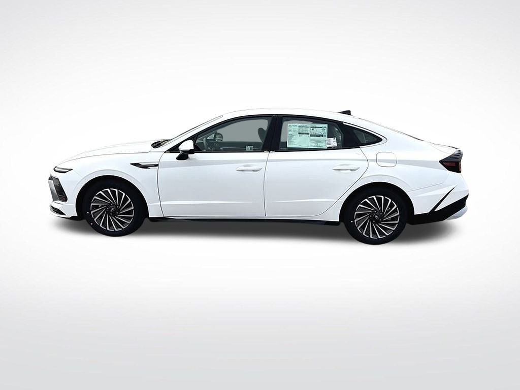 New 2025 Hyundai Sonata Hybrid For Sale at Central Hyundai