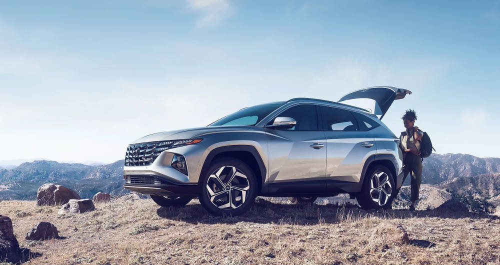 2024&nbsp;Hyundai Tucson with tailgate open