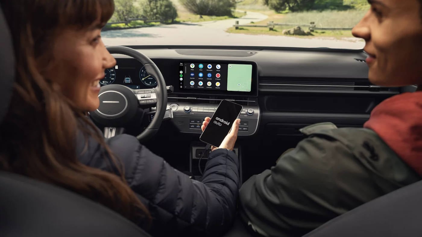 2025 Hyundai Kona interior