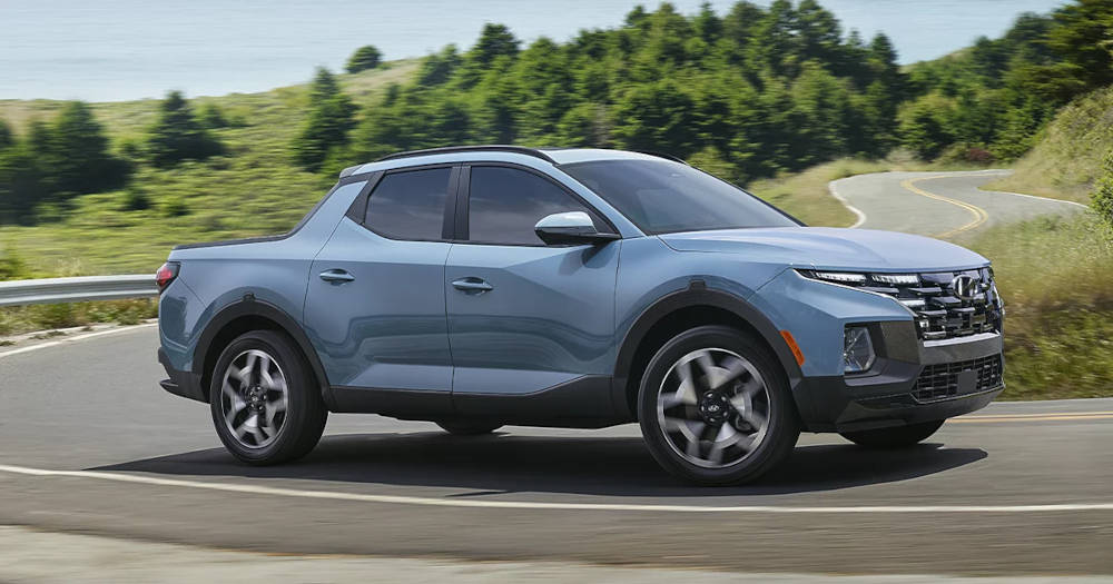 2024 Hyundai Santa Cruz Driving