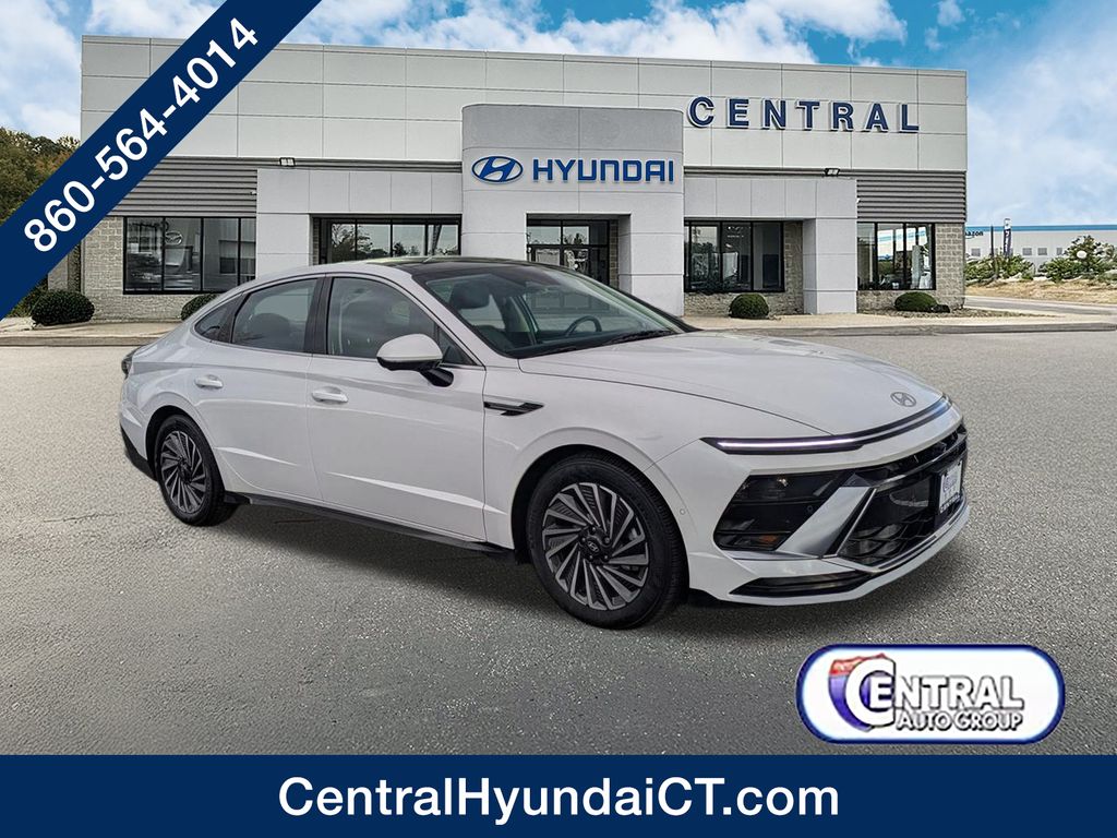2024 Hyundai Sonata Hybrid Sedan 