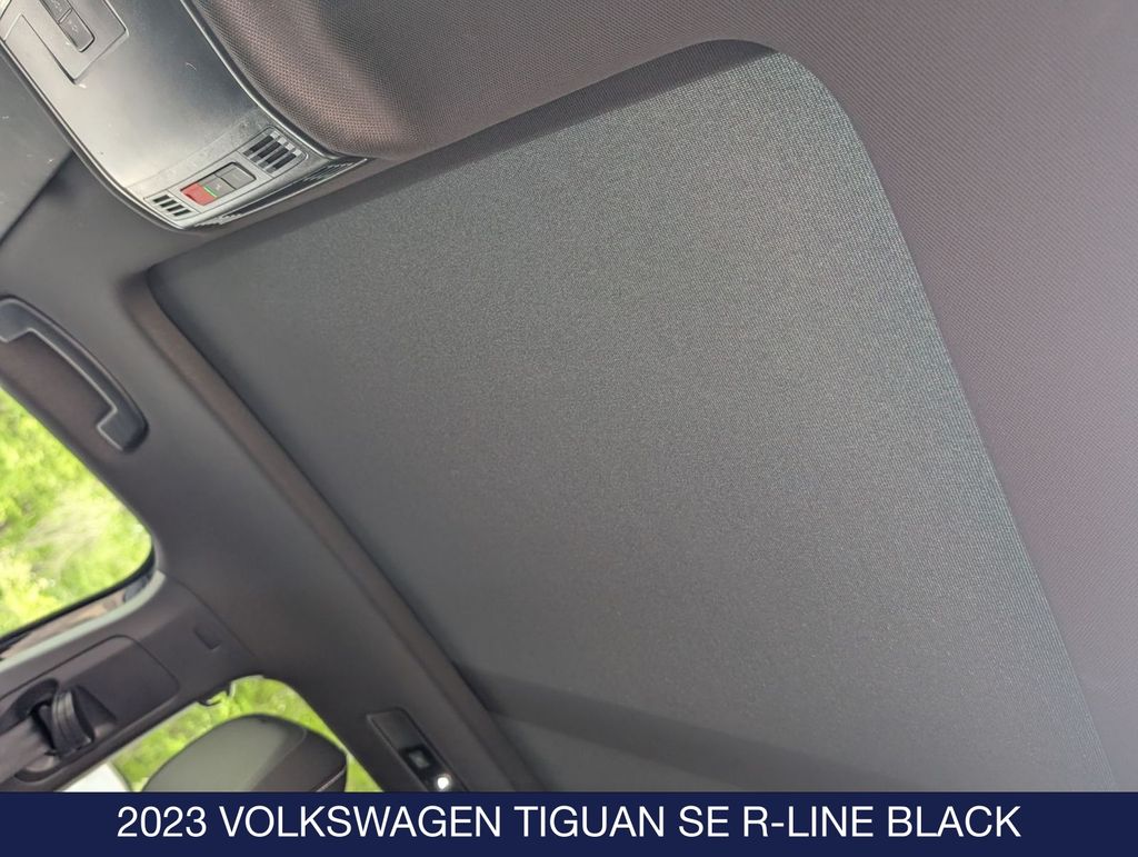 2023 Volkswagen Tiguan SE R-LINE BLACK - Photo 16