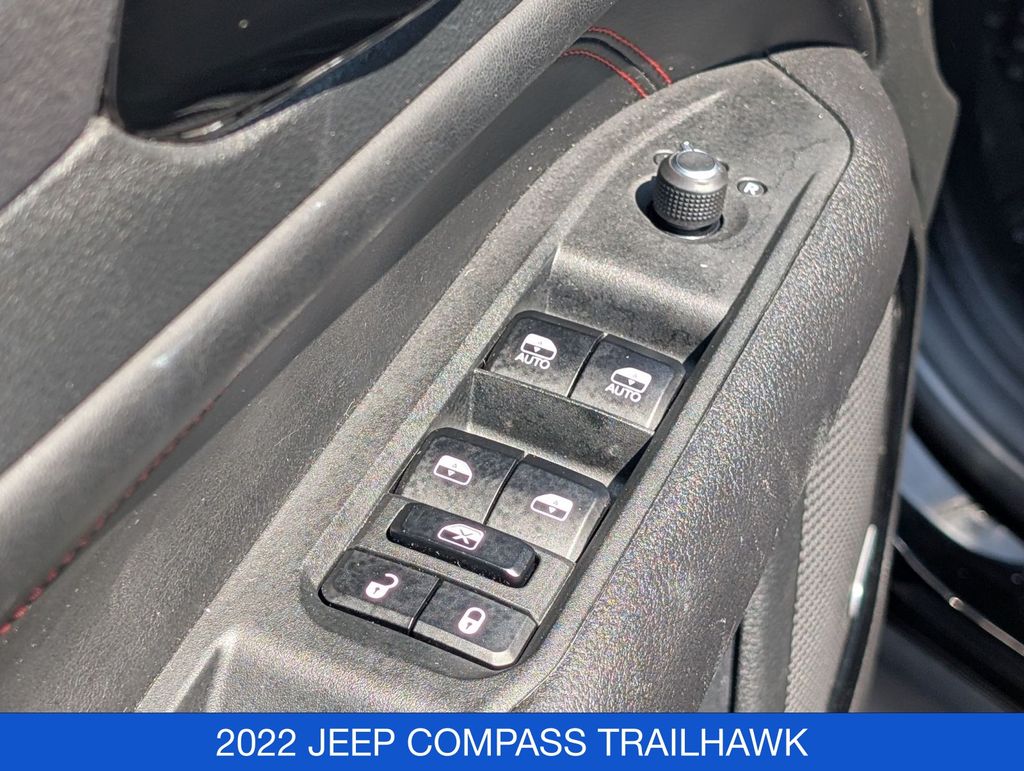 2022 Jeep Compass Trailhawk - Photo 12